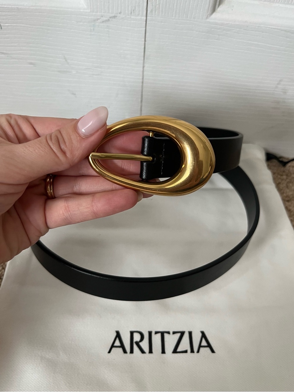 NWOT 🖤 Aritzia - Perennial Solid Brass Leather Belt in Black